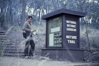 photo &copy; contact APII